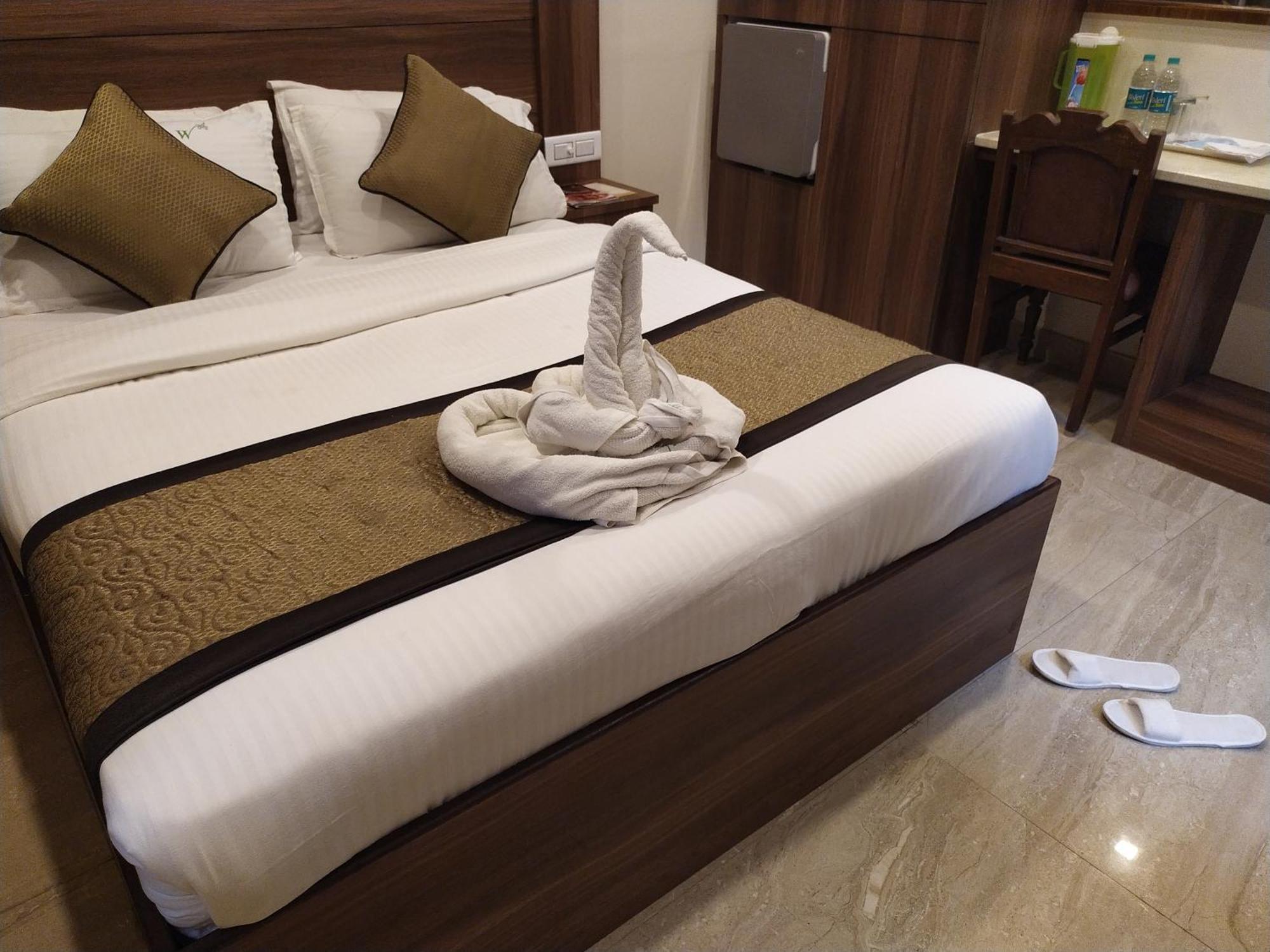 Hotel White Boutique Puducherry Exterior foto