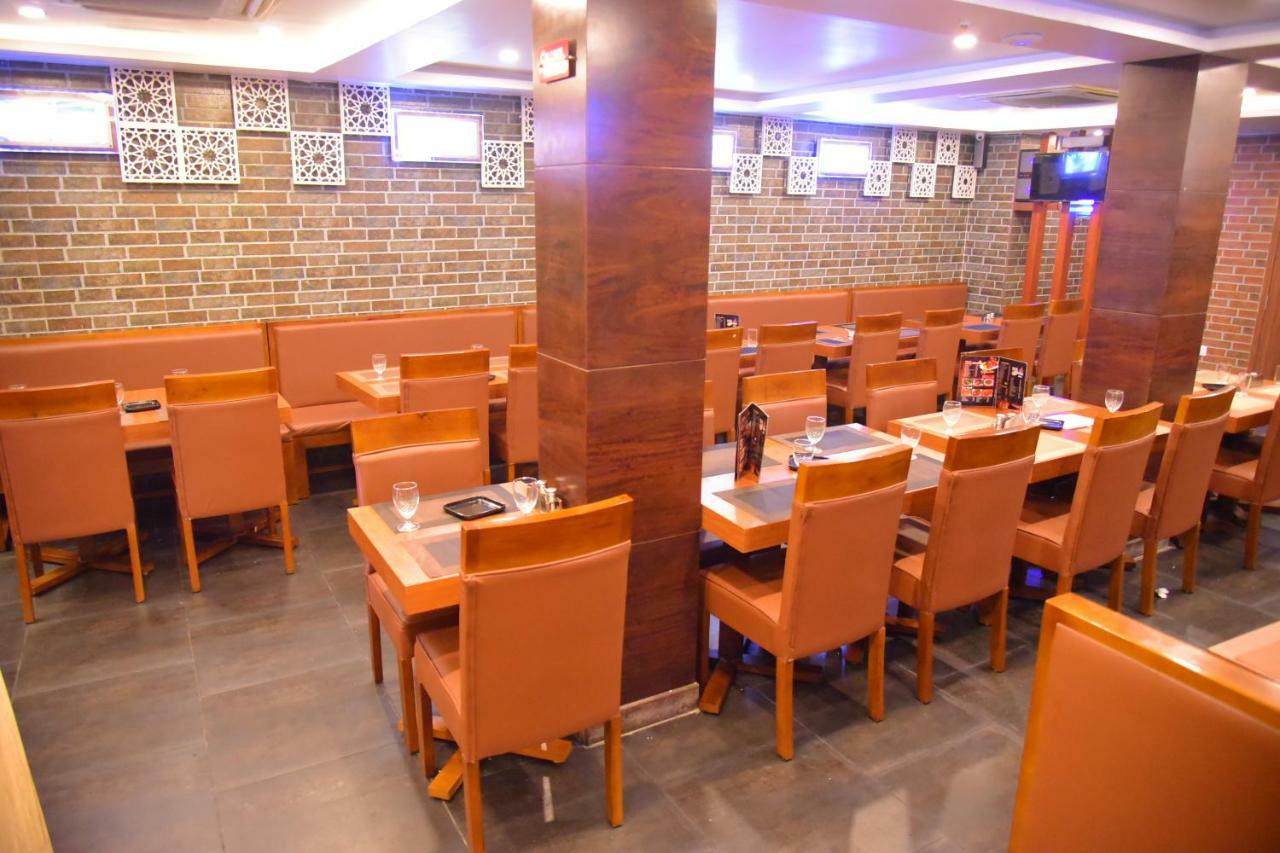 Hotel White Boutique Puducherry Exterior foto