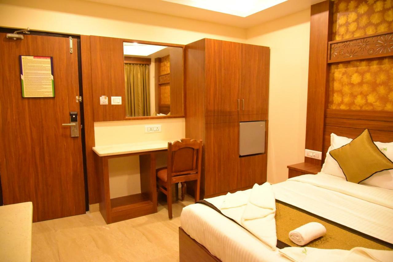 Hotel White Boutique Puducherry Exterior foto