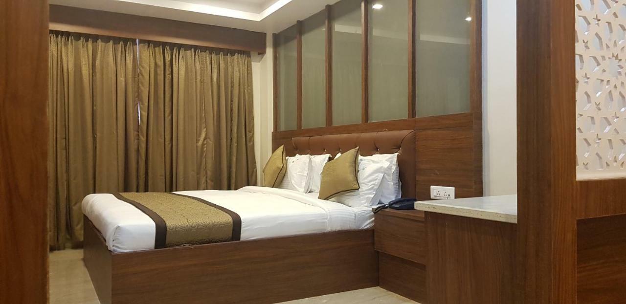 Hotel White Boutique Puducherry Exterior foto